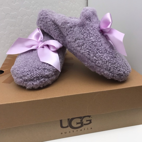 light purple uggs